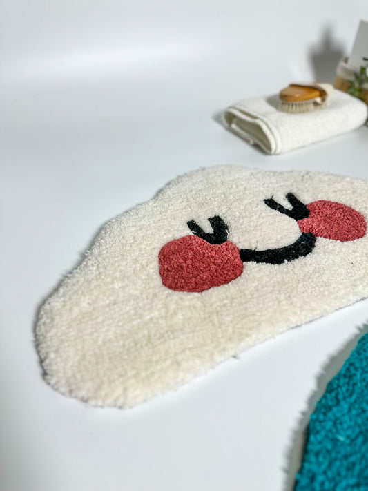 Gülen Bulut Desenli Tufting Halı