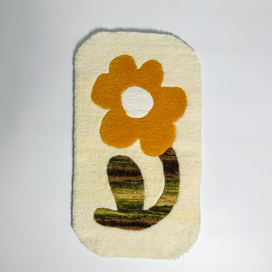 Kremsi Çiçekli Dekoratif Tufting Halı